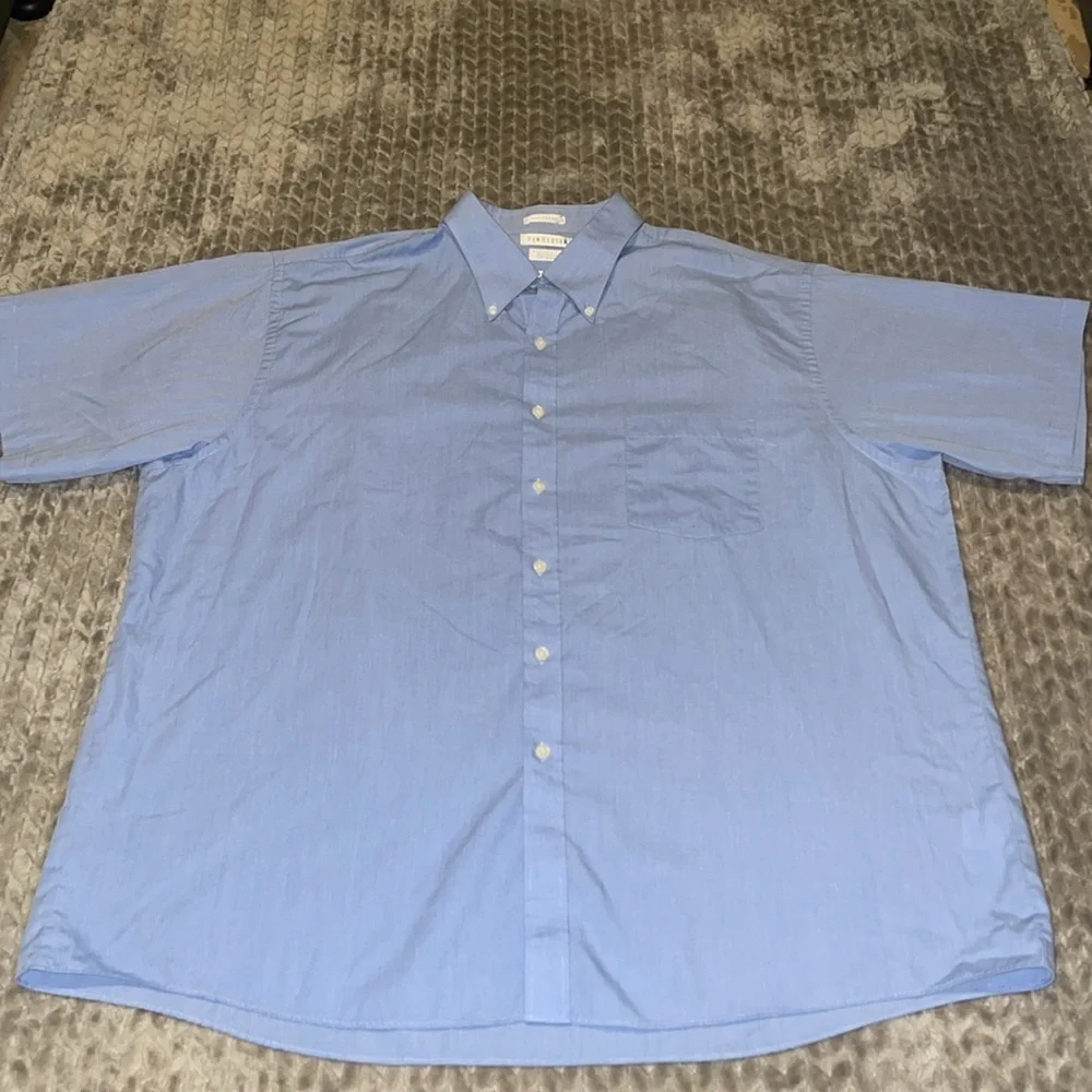 Van Heusen Short Sleeve Button down Shirt. Size 18-18.5. End On End. - Picture 4 of 7